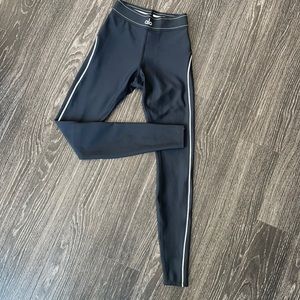 NWOT Alo Yoga Airlift High Waist Suit Up Legging